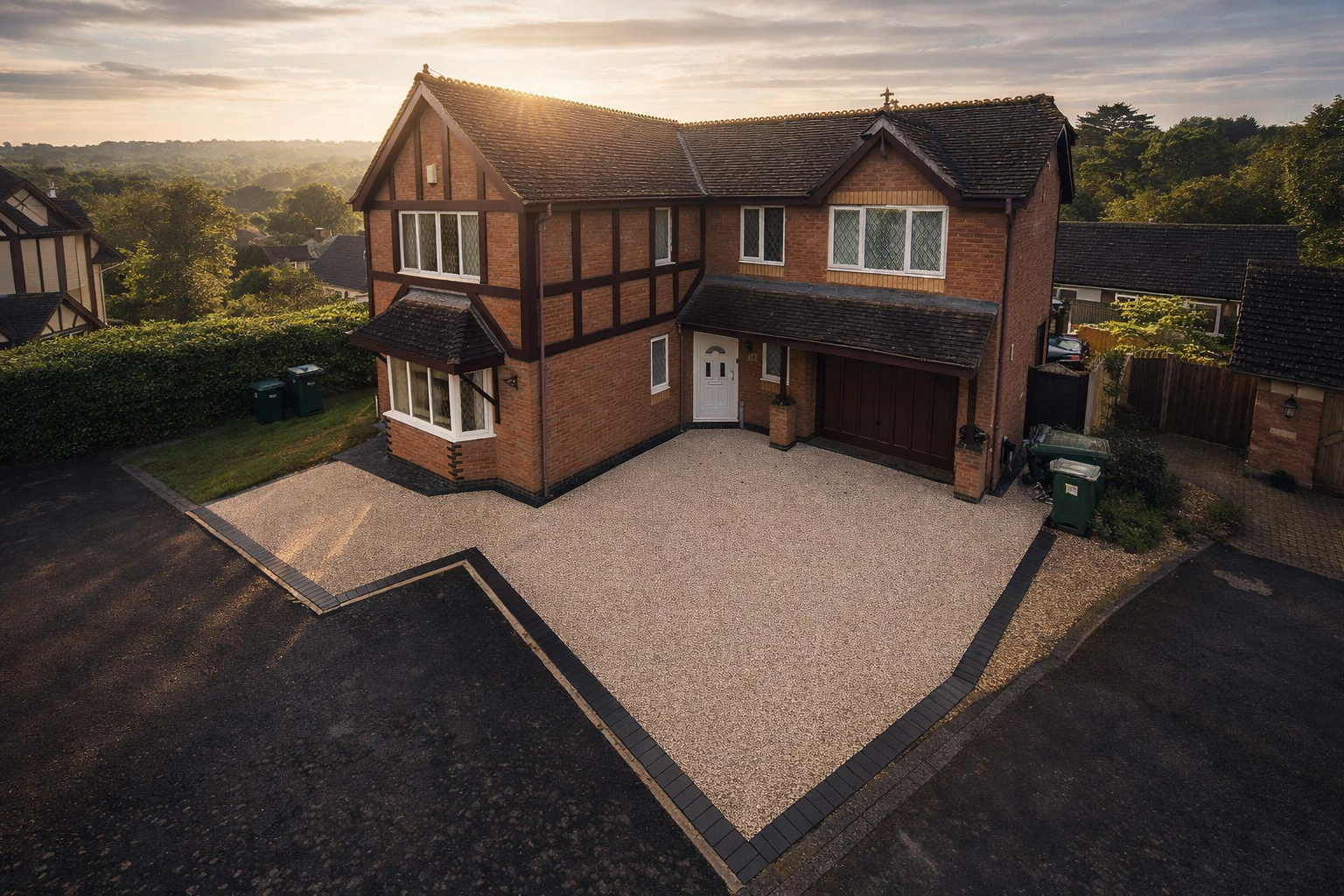 Resin bound driveway installed by Seastone